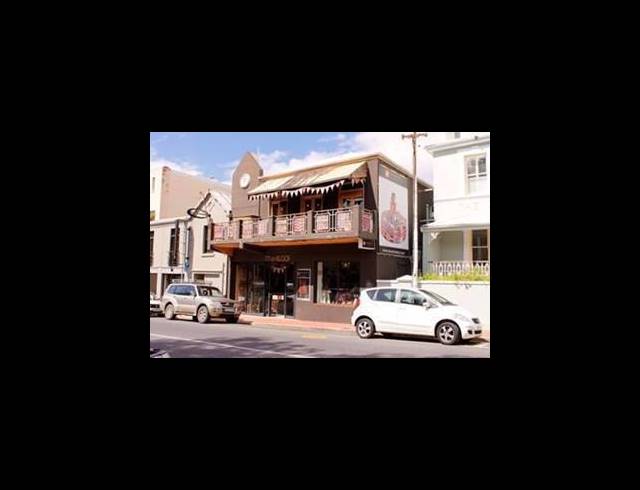 280M² BUILDING RENTED IN GARDENS